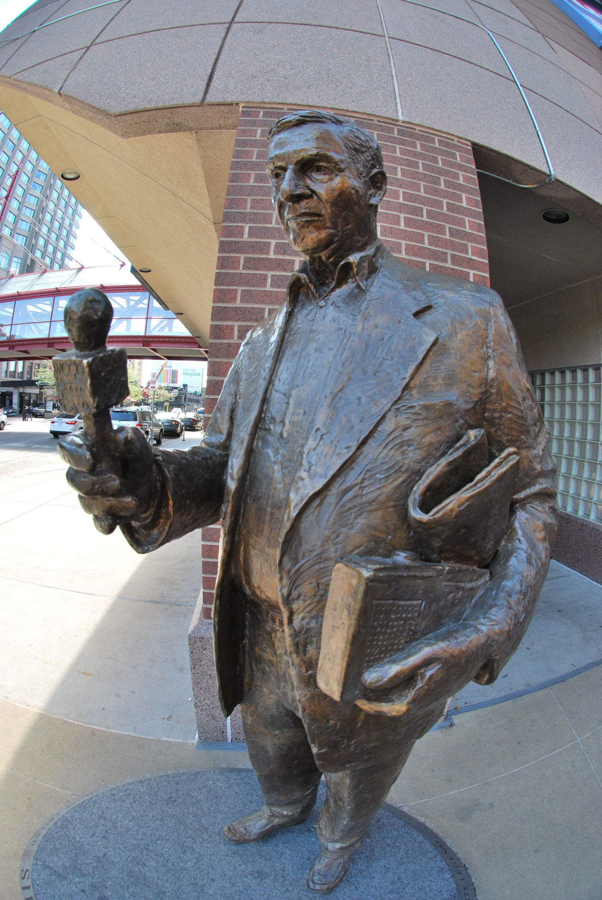 Minneapolis: Sid Hartman